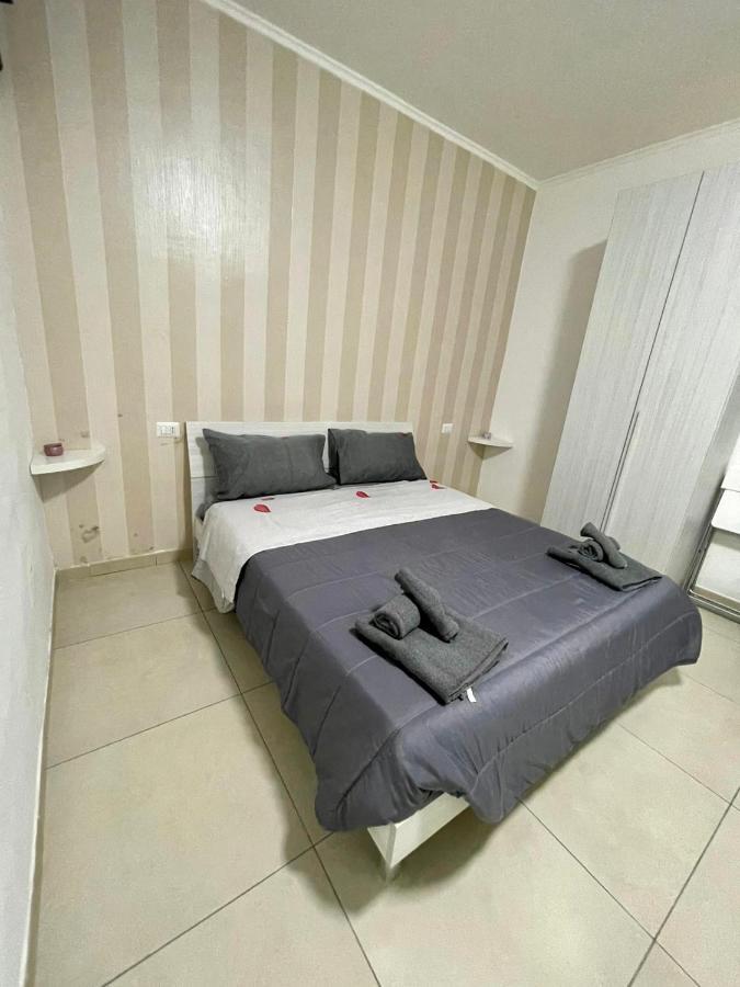 Centro Storico Napoli Suite Exterior photo